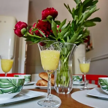 Bezowy De Lux Dla 4 Osob Katowice Chorzów