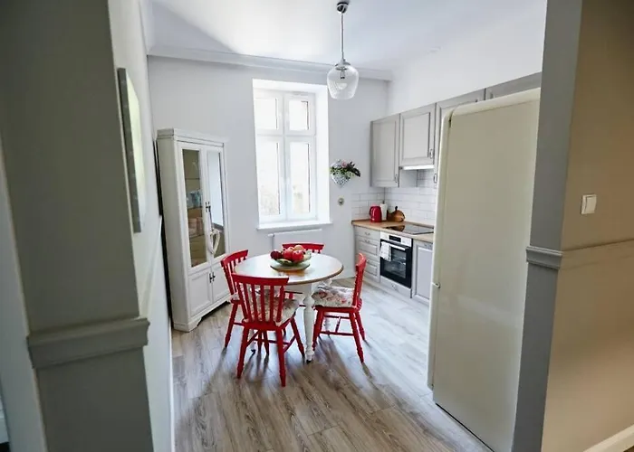 דירה Bezowy De Lux Dla 4 Osob Katowice שורזוב