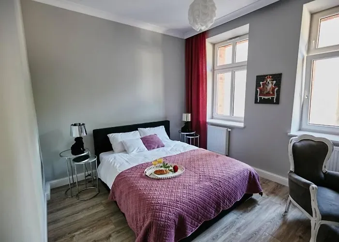 Bezowy De Lux Dla 4 Osob Katowice שורזוב